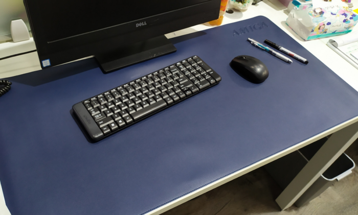Amiga Office Desk Pad