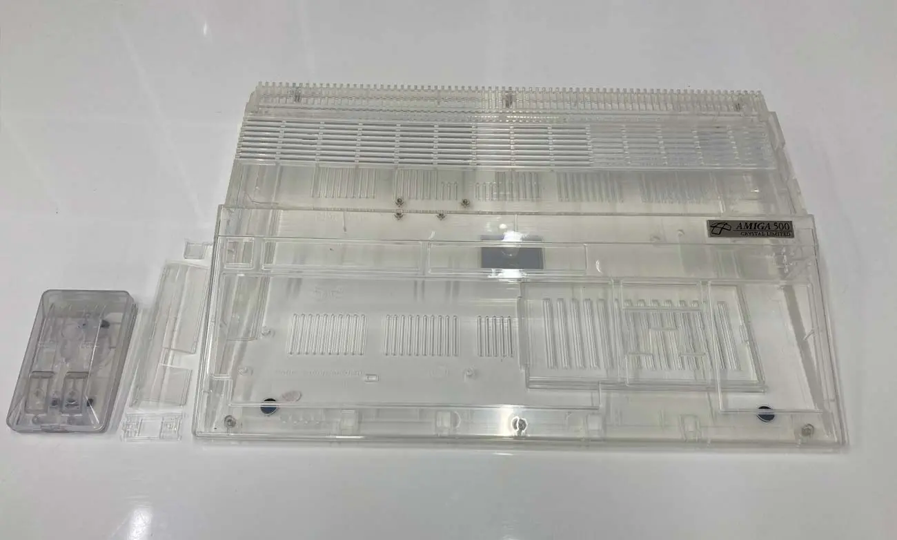 Amiga 500 Crystal case 5