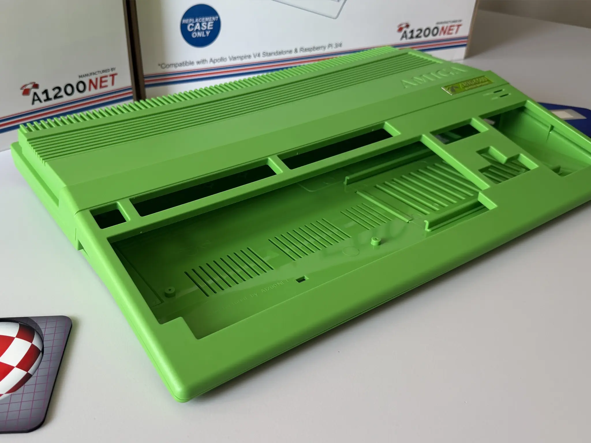 Amiga 500 Case Green_1