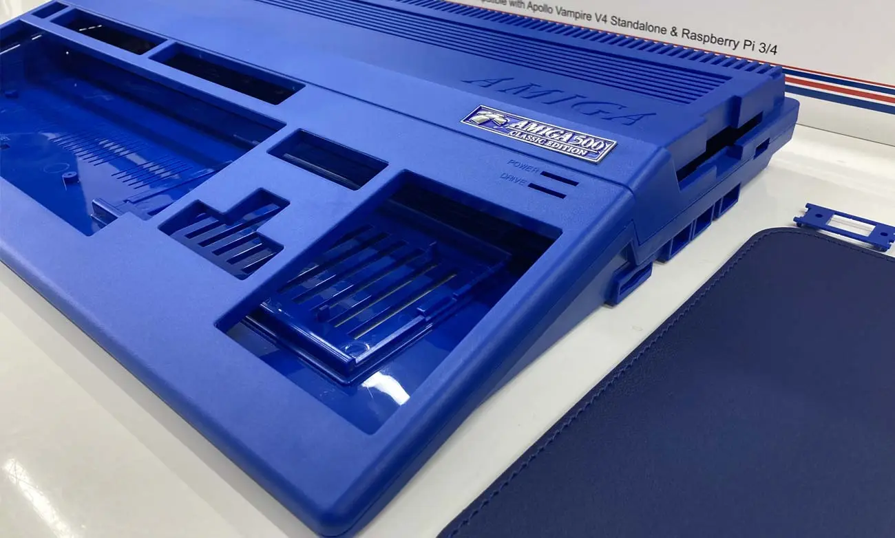 New Amiga 500 Cases Darkblue 4