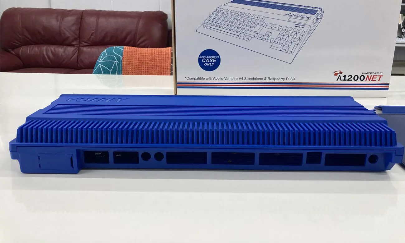 New Amiga 500 Cases Darkblue 6
