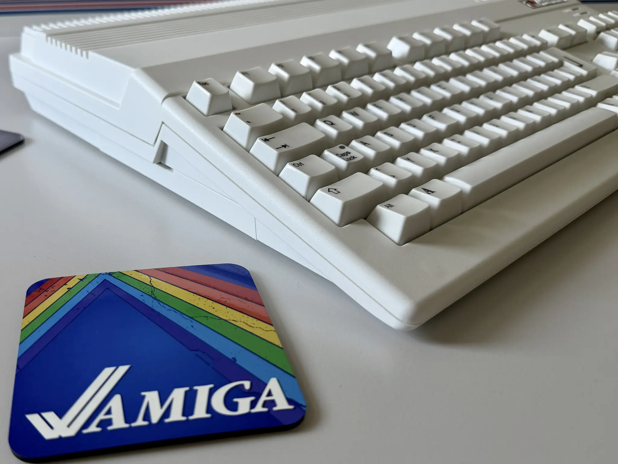 Amiga 500 Case White_3